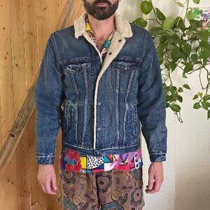 Gap Denim Sherpa Icon Jacket size Medium